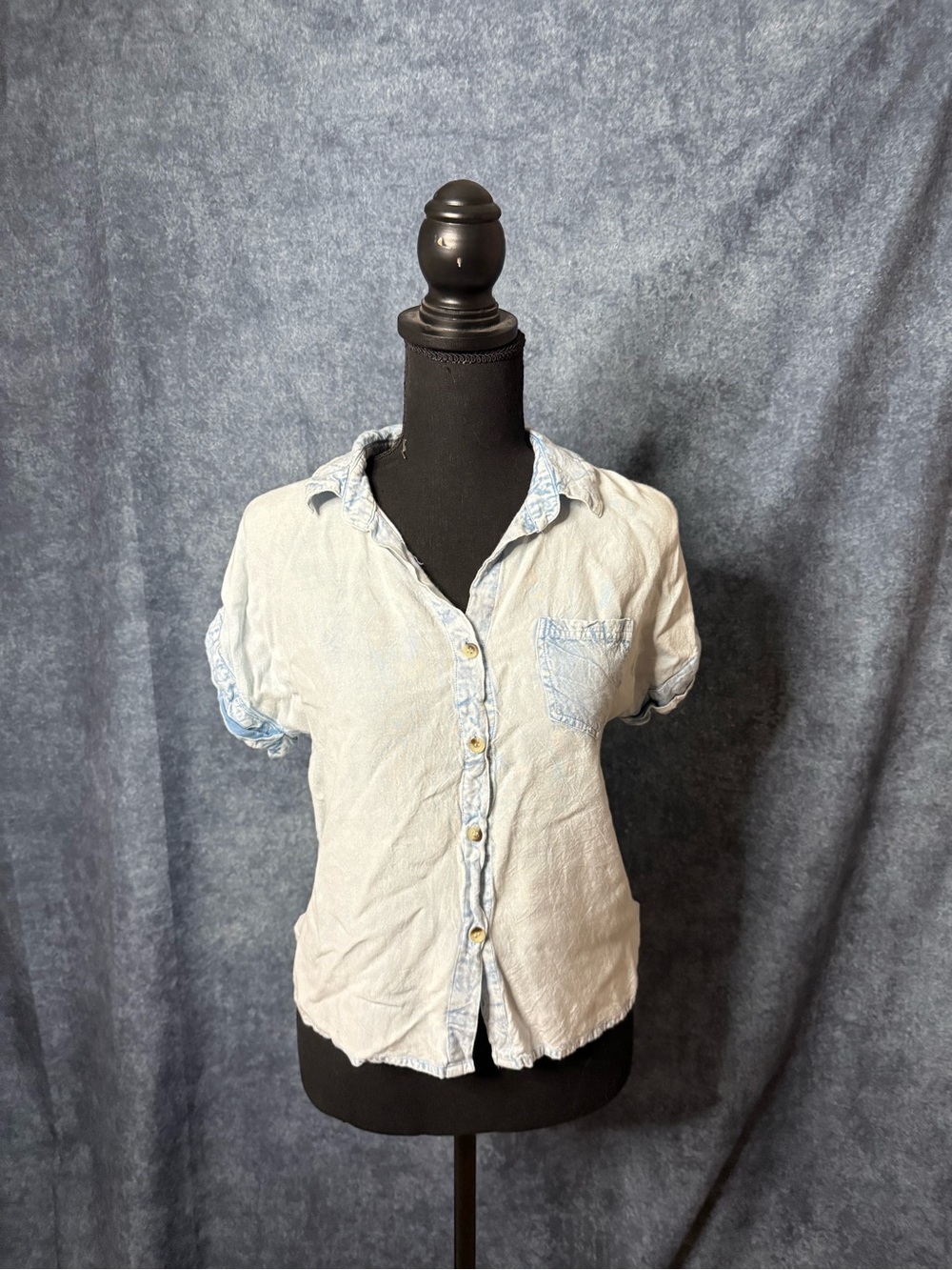 Light Wash Short Sleeve Button-Up Shirt - Women